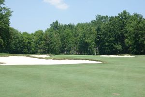 The Country Club (Pepper Pike) 6th Approach